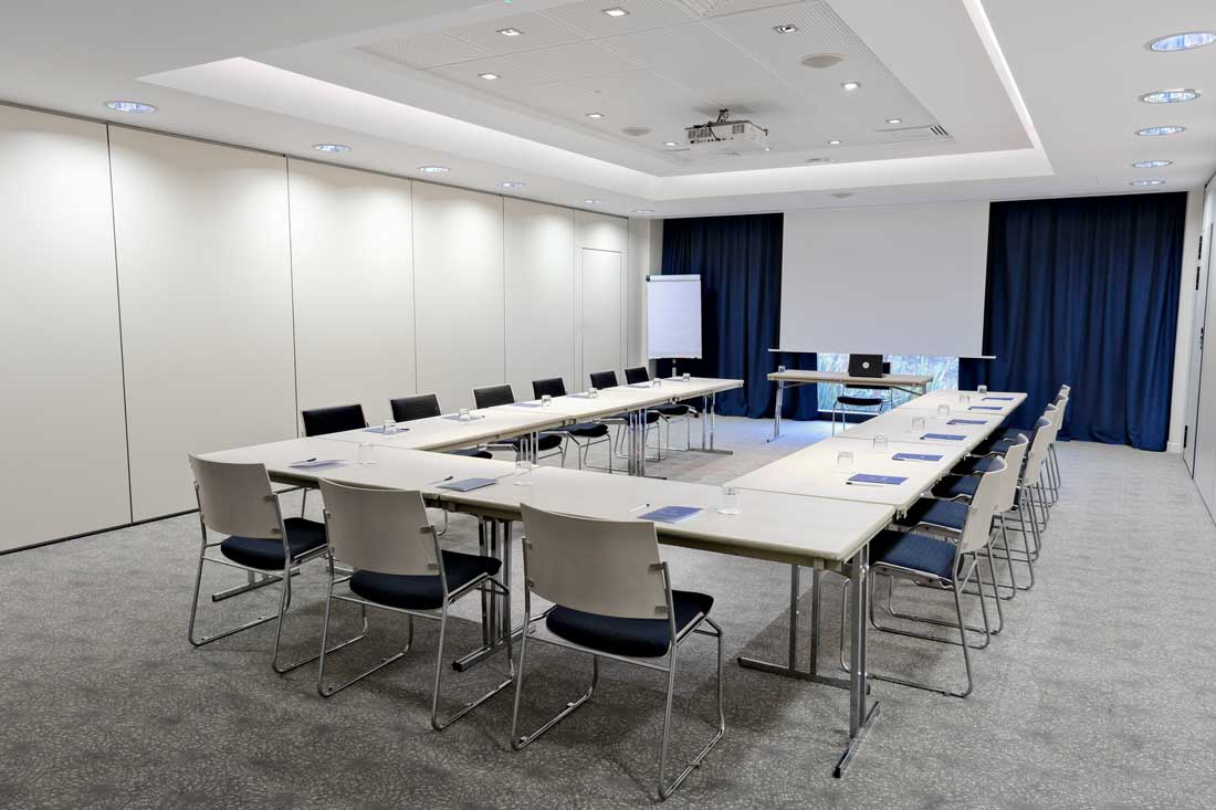 Salle de réunion en U à Cabourg