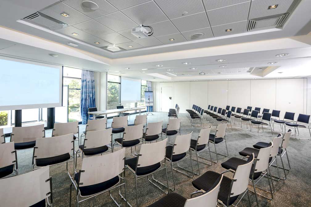Salle de séminaire à Cabourg disposition en théâtre