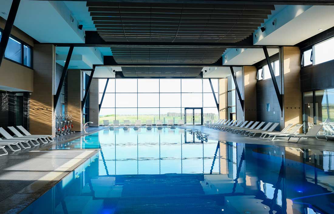 Piscine intérieure Les bains de Cabourg