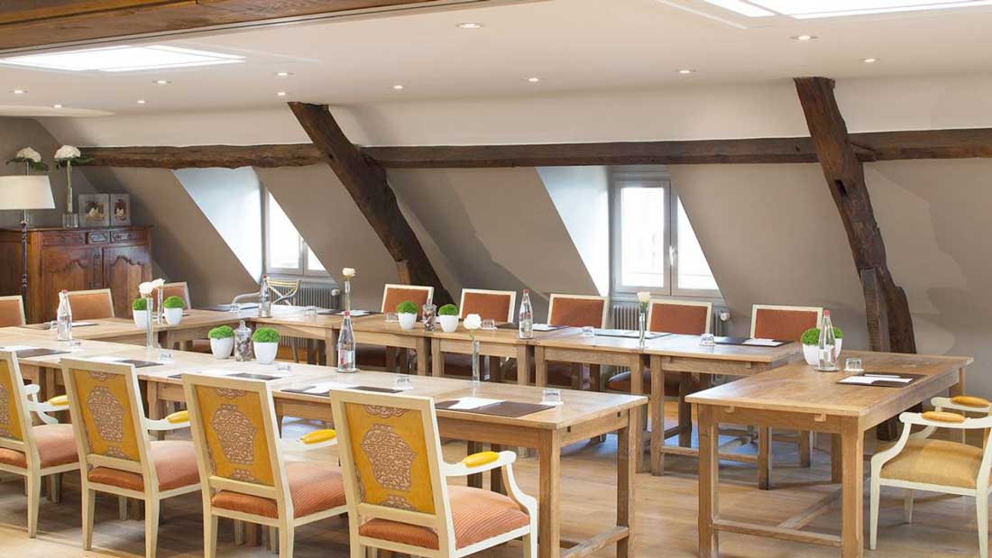 Salle de réunion de l'Hôtel La Ferme Saint-Siméon