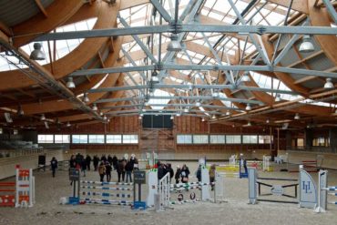 Préparation d’un cheval de concours