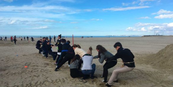La cohèsion d'équipe avec les jeux de plage