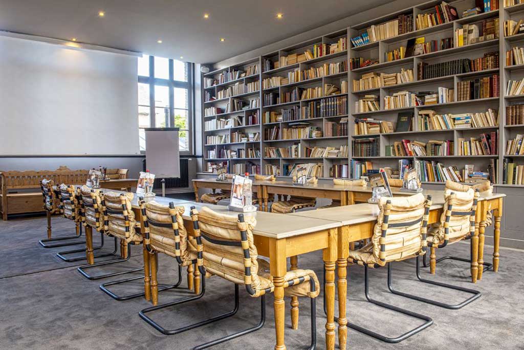 La Salle Bibliothèque, une salle de réunion originale à Honfleur.