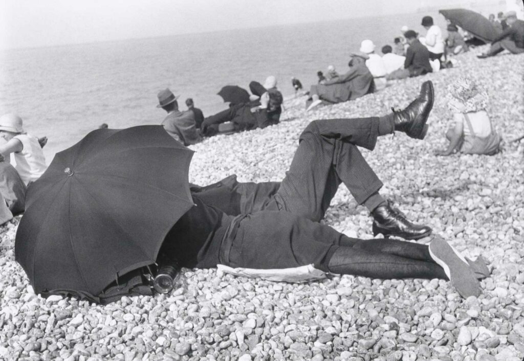Dieppe, France, 1926 Henri Cartier-Bresson © Fondation Henri Cartier-Bresson Magnum Photos, Collection photographique de la Fnac