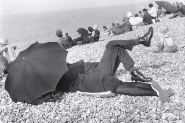 Dieppe, France, 1926 Henri Cartier-Bresson © Fondation Henri Cartier-Bresson Magnum Photos, Collection photographique de la Fnac